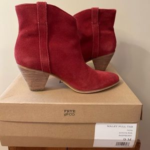Frye & Co. Raspberry Suede boots; Size 9 M